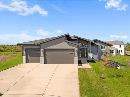 $735,000 | 8978 Shady Bend Road, Lenexa, KS 66227