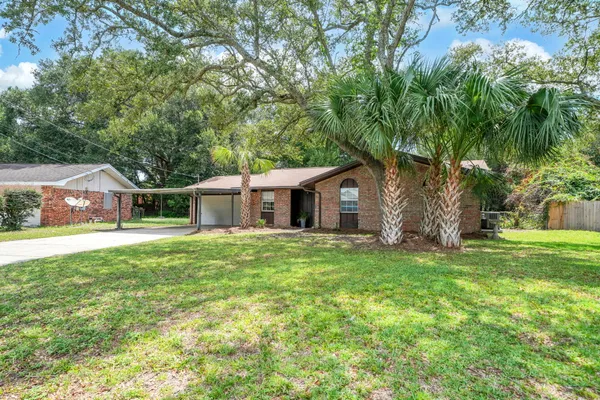 $295,000 | 122 Newcastle Circle, Fort Walton Beach, FL 32547