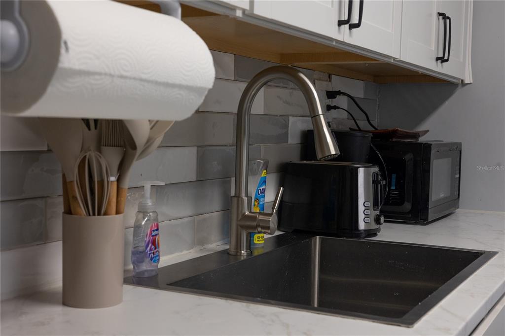 123 Oconee Street Lakeland, FL 33805 - Photo 14 of 25 a close view of sink