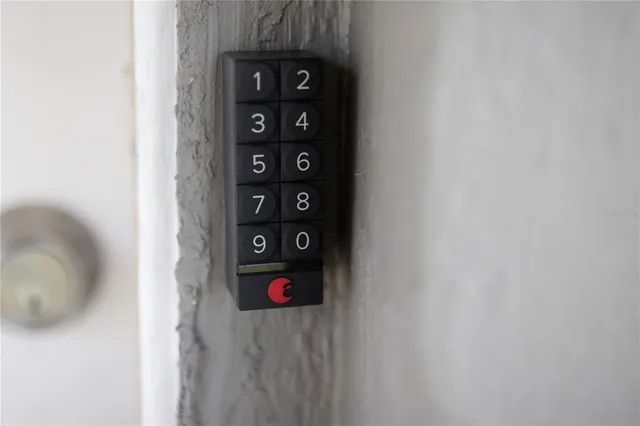 $205,000 | 123 Oconee Street, Lakeland, FL 33805