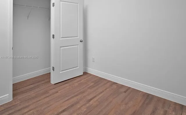 $2,250 | 8007 Vega Court, LaBelle, FL 33935