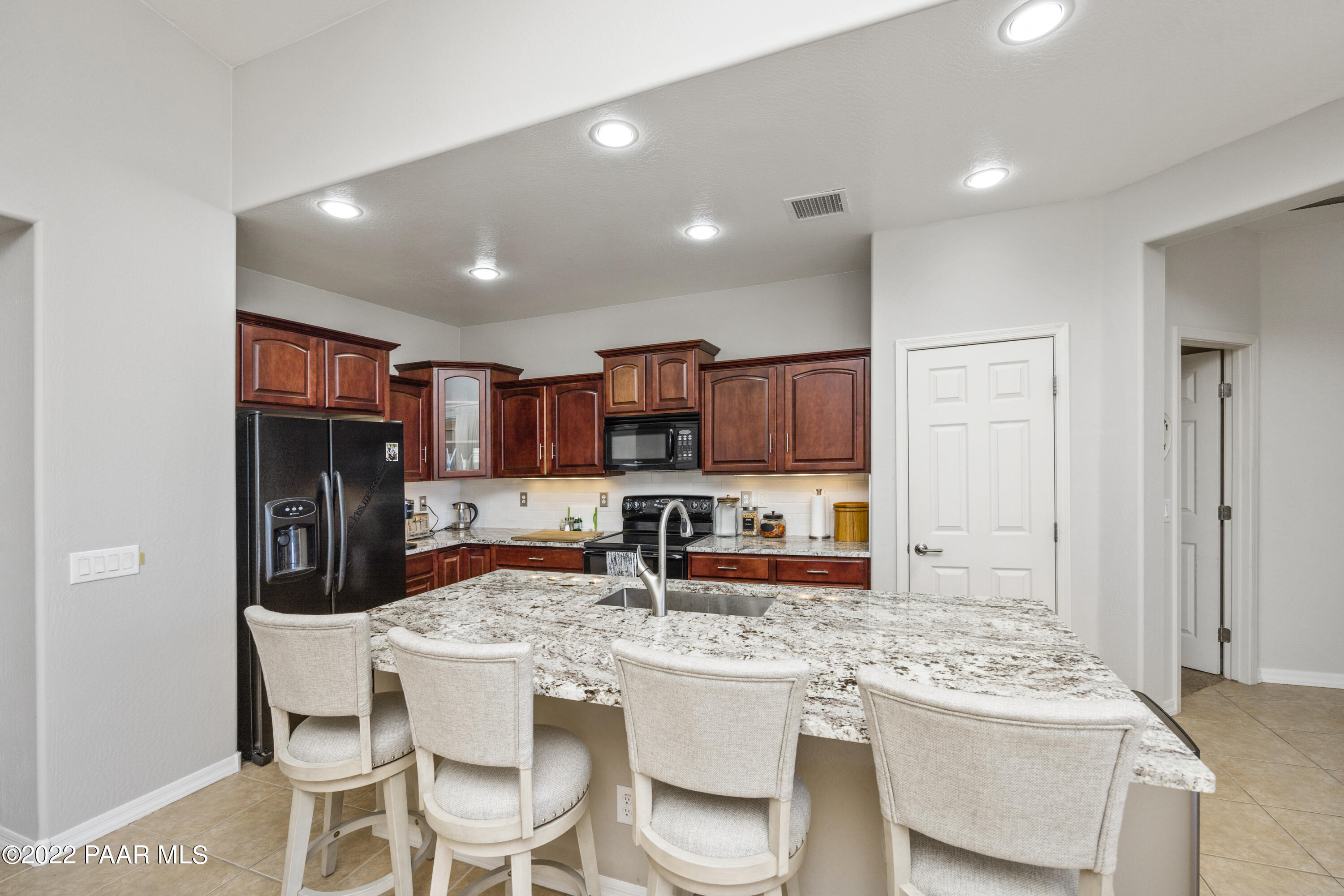 1179 Rigo Ranch Road Prescott Valley, AZ 86314 - Photo 6 of 19 006_Kitchen