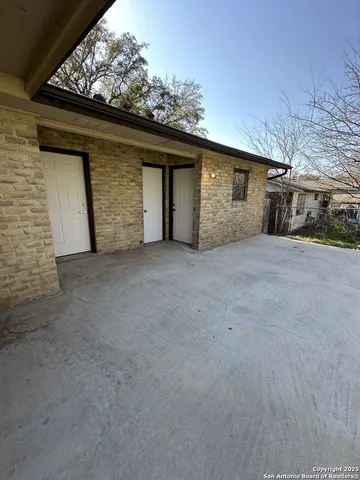 a view of a house with a garage