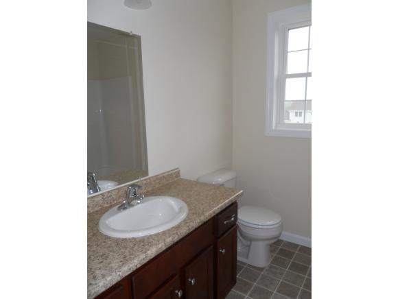 50 Constitution Way Rochester, NH 03867 - Photo 3 of 5