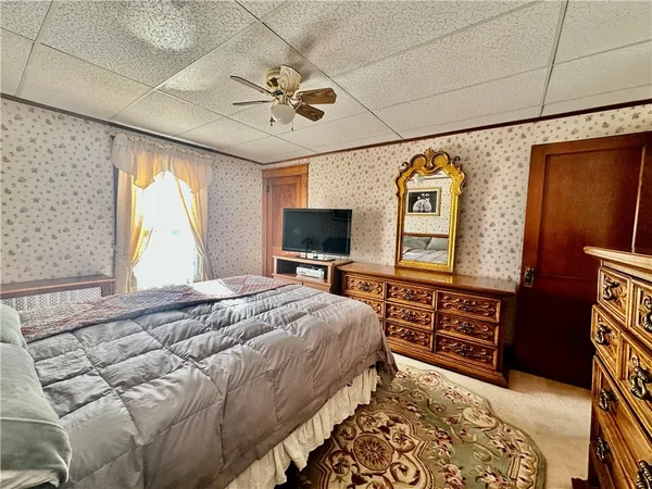 $130,000 | 156 West Washington Avenue, Elmira, NY 14901