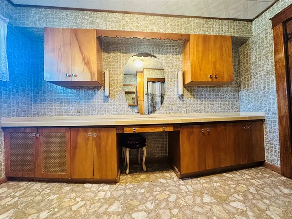 $130,000 | 156 West Washington Avenue, Elmira, NY 14901