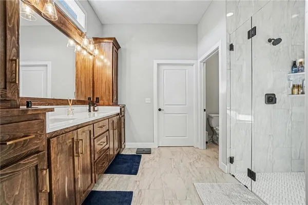 $700,000 | 16590 Northwest 124th Street, Platte City, MO 64079