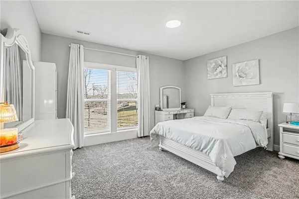 $700,000 | 16590 Northwest 124th Street, Platte City, MO 64079