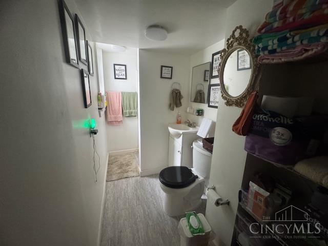 6736 Murray Road Cincinnati, OH 45227 - Photo 11 of 24 Gallery Image 11