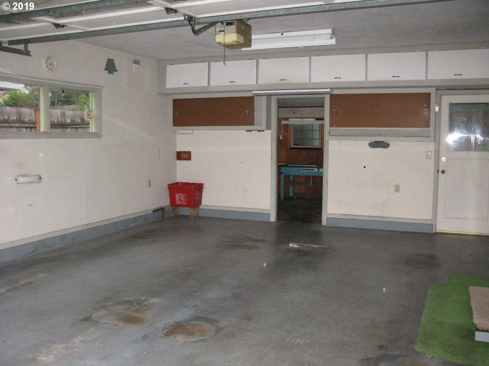 8880 Southwest Rambler Lane Portland, OR 97223 - Photo 11 of 12 Garage