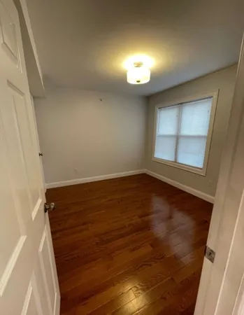 $3,950 | 108 Maverick Street, Unit 4, Boston, MA 02128