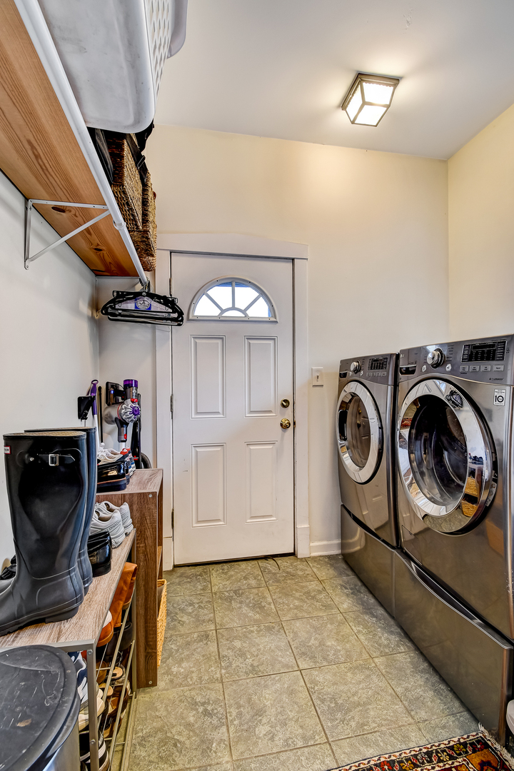 1447 West Warner Avenue, Unit 2W Chicago, IL 60613 - Photo 15 of 27