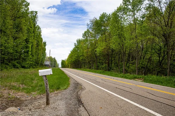 $89,000 | 12025 Pleasant Valley Road Northeast, Frazeysburg, OH 43822