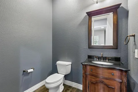 $1,097,000 | 2220 Trophy Club Drive, Trophy Club, TX 76262