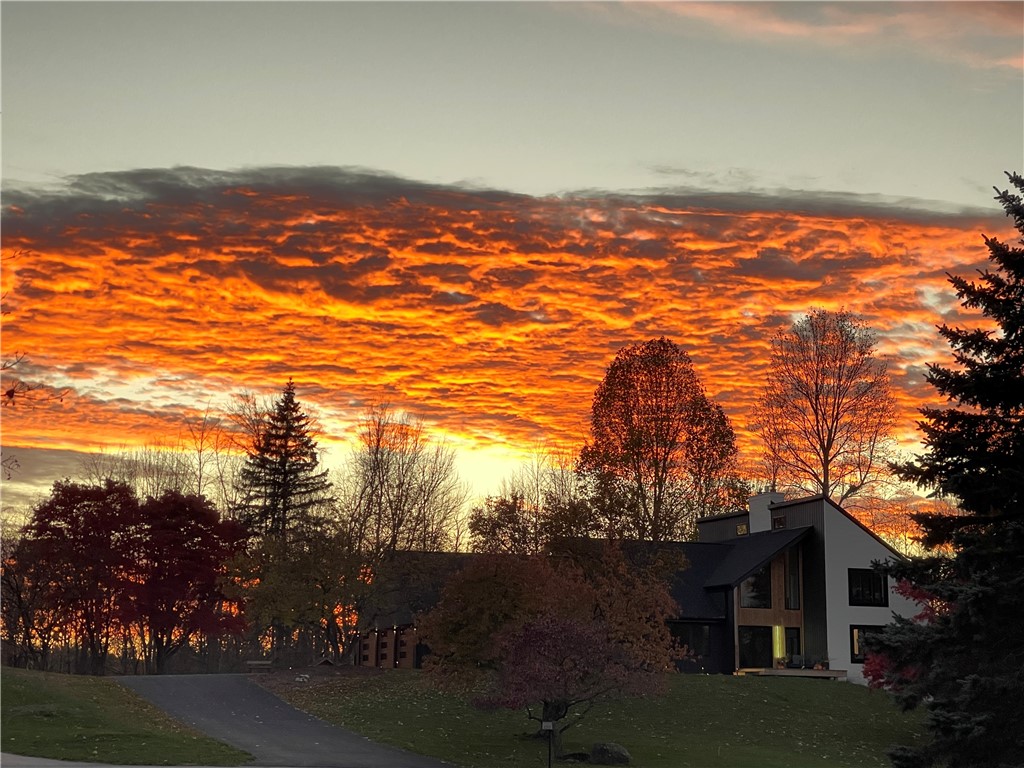 1012 Rabbit Ear Pass Victor, NY 14564 - Photo 10 of 47
