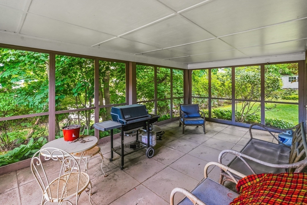 5-7 Slater Street Webster, MA 01570 - Photo 22 of 42