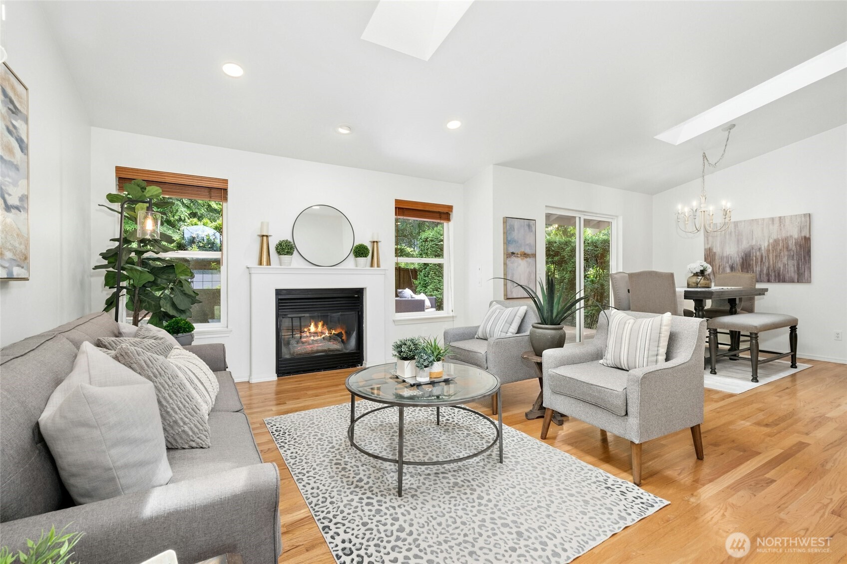 5808 135th Place Southwest Edmonds, WA 98026 - Photo 5 of 28