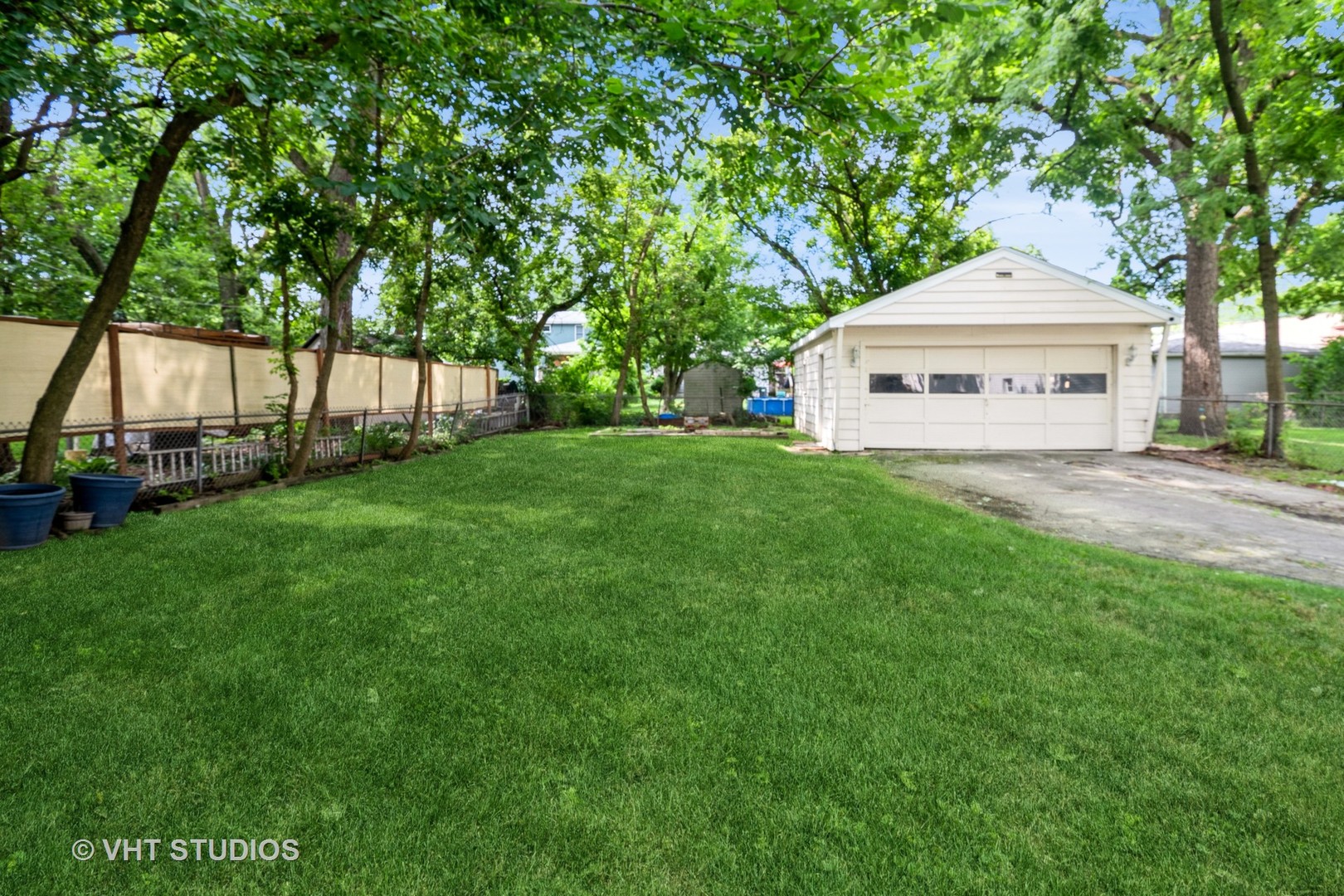 1345 Hickory Road Homewood, IL 60430 - Photo 26 of 28 a front view of a house with garden