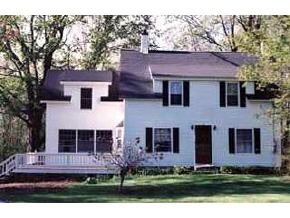 237 Pleasant Pond Road Francestown, NH 03043 - Photo 2 of 5