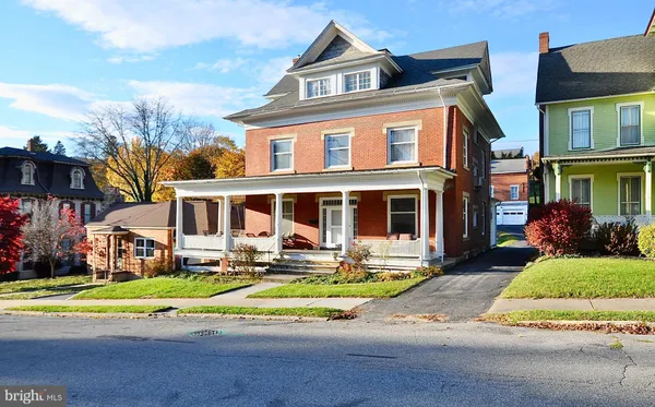 $429,900 | 325 East Linn Street, Bellefonte, PA 16823
