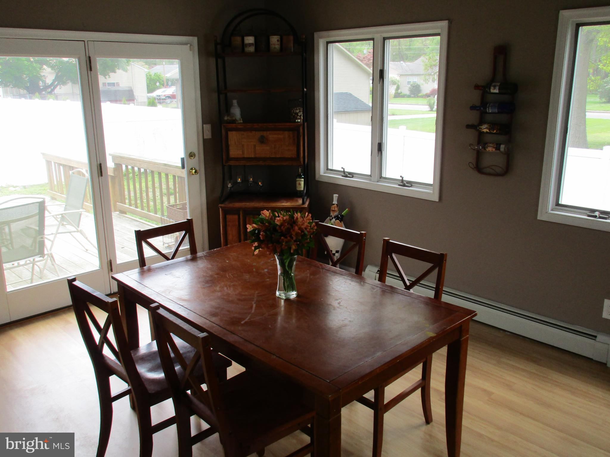 123 Rutgers Road Pennsville, NJ 08070 - Photo 13 of 36 Dining Room off the Kitchen