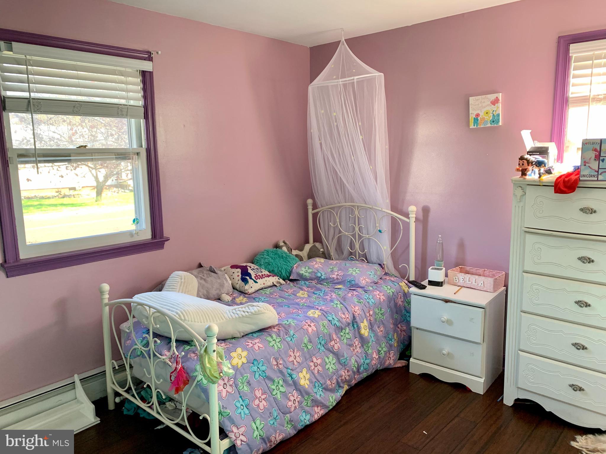 123 Rutgers Road Pennsville, NJ 08070 - Photo 22 of 36 Bedroom 3 with Hardwoods/Ceiling Fan