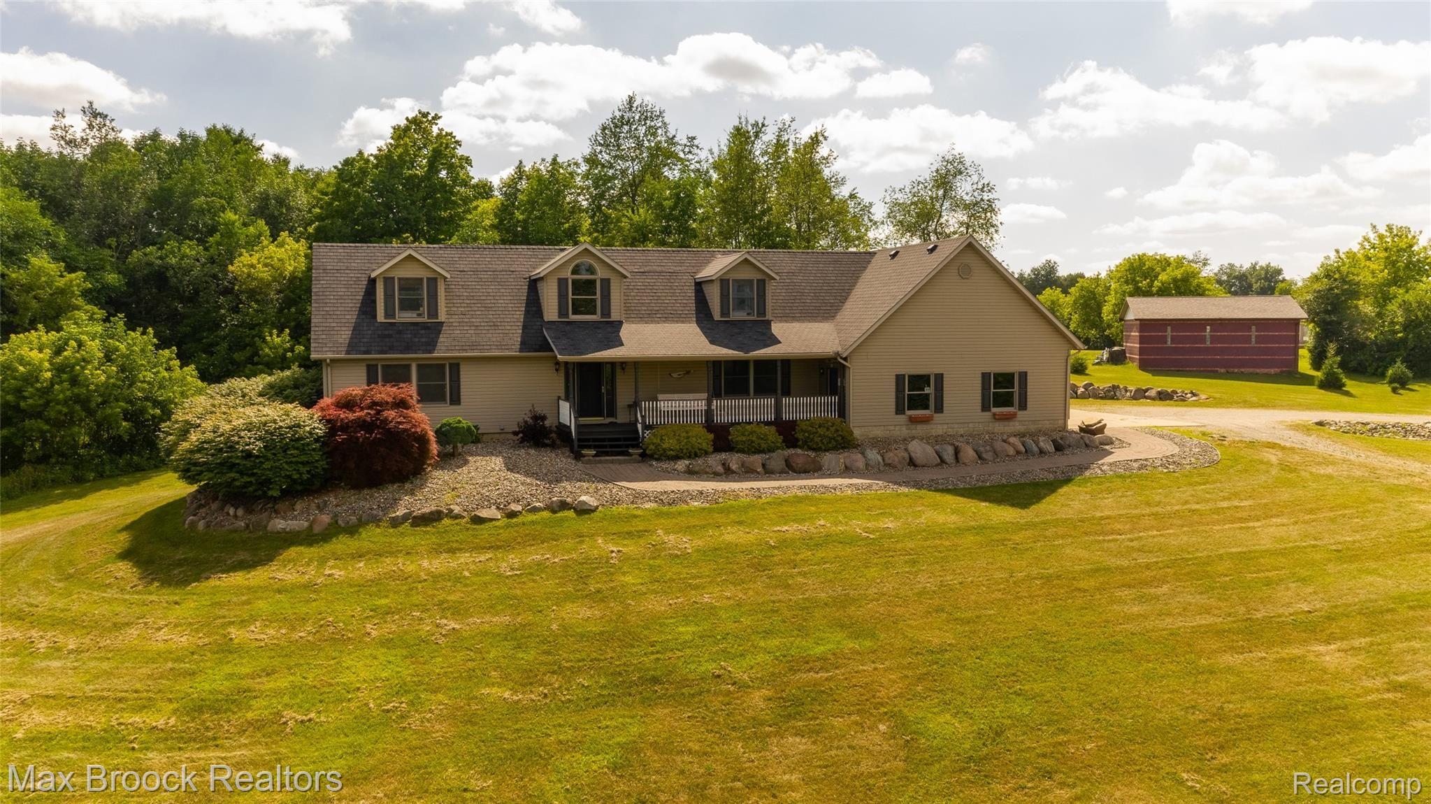 6955 Martin Road Imlay City, MI 48444 - Photo 58 of 66 DJI_0212.jpg
