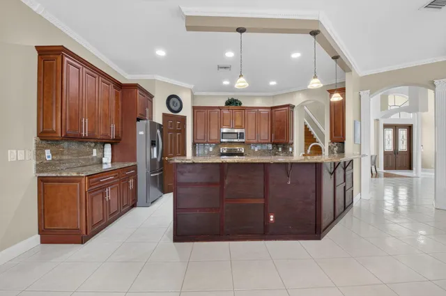 $5,900 | 6695 Conch Court, Boynton Beach, FL 33437