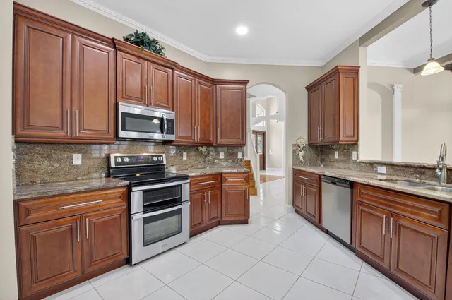 $5,900 | 6695 Conch Court, Boynton Beach, FL 33437