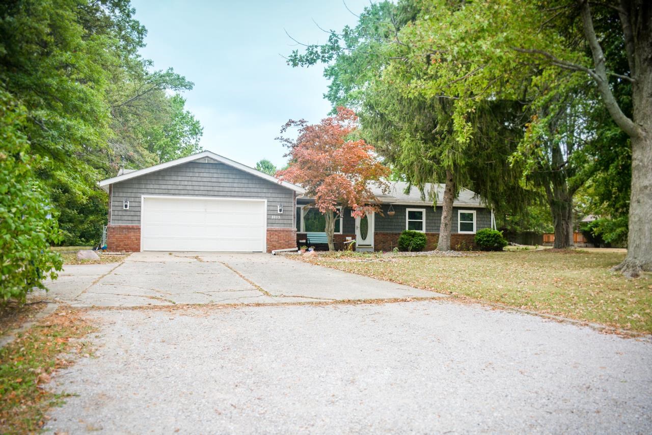 8909 Eby Road Fort Wayne, IN 46835 - Photo 1 of 34