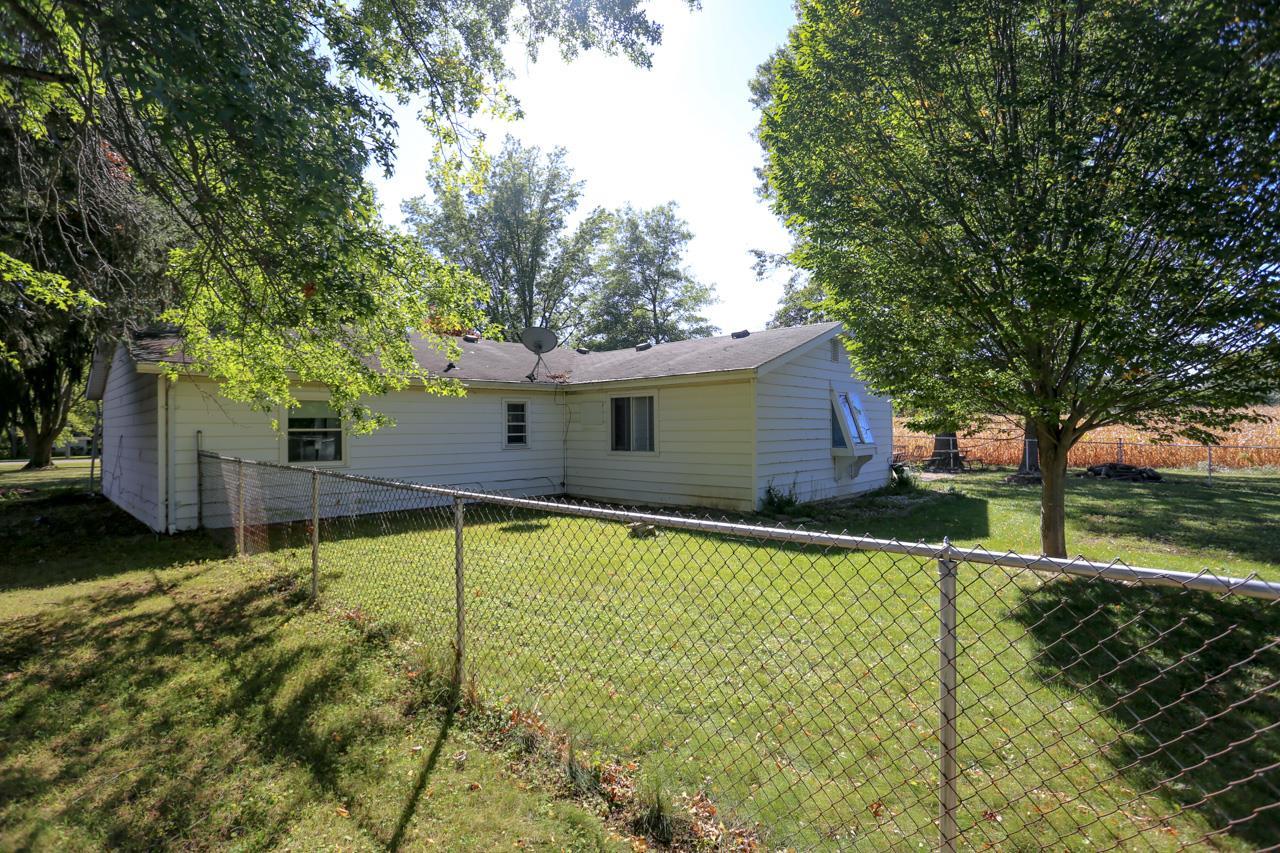 8909 Eby Road Fort Wayne, IN 46835 - Photo 32 of 34