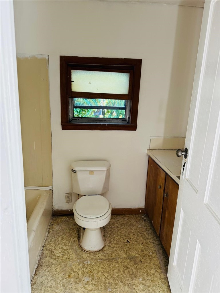 232 East State Street Albion, NY 14411 - Photo 26 of 39