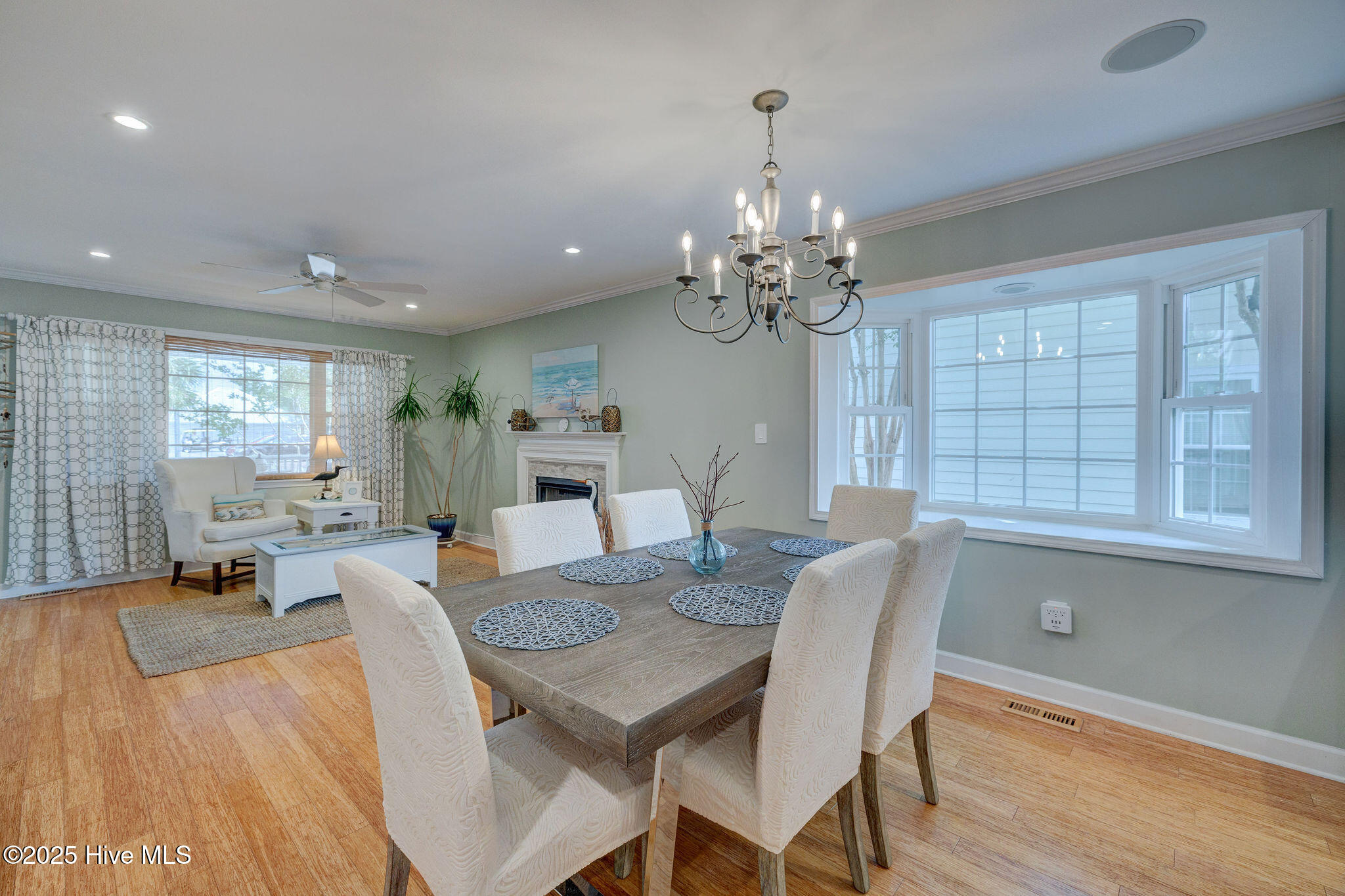 927 Riptide Lane Carolina Beach, NC 28428 - Photo 16 of 77 927RiptideLane-21