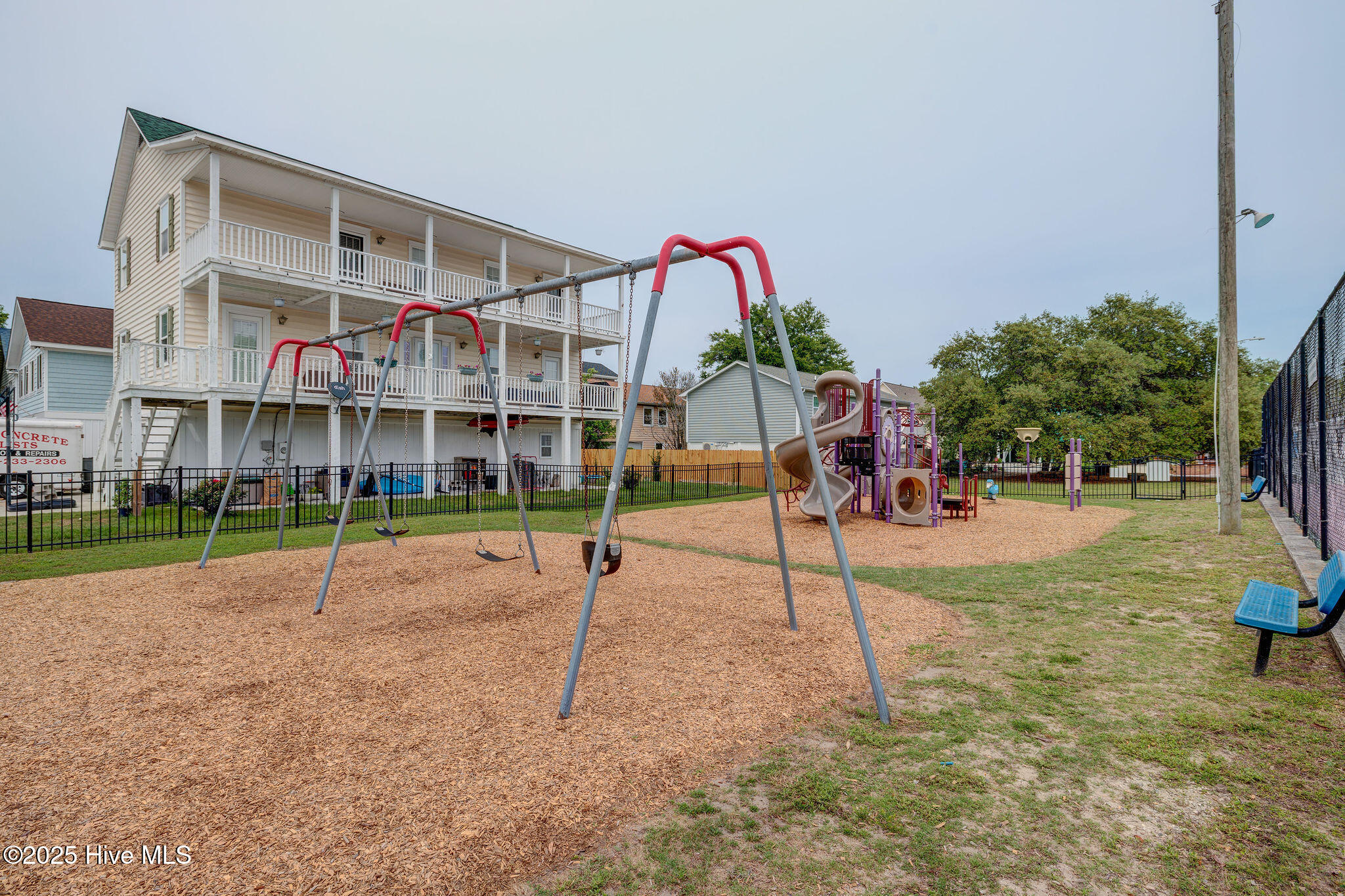 927 Riptide Lane Carolina Beach, NC 28428 - Photo 55 of 77 927RiptideLane-56