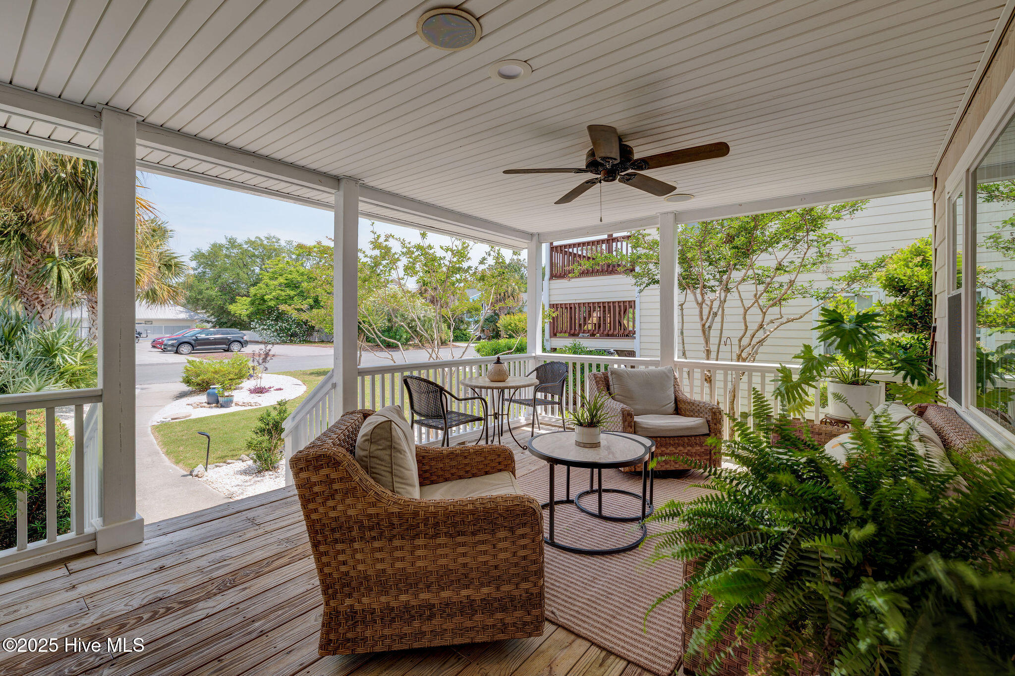 927 Riptide Lane Carolina Beach, NC 28428 - Photo 7 of 77 927RiptideLane-7