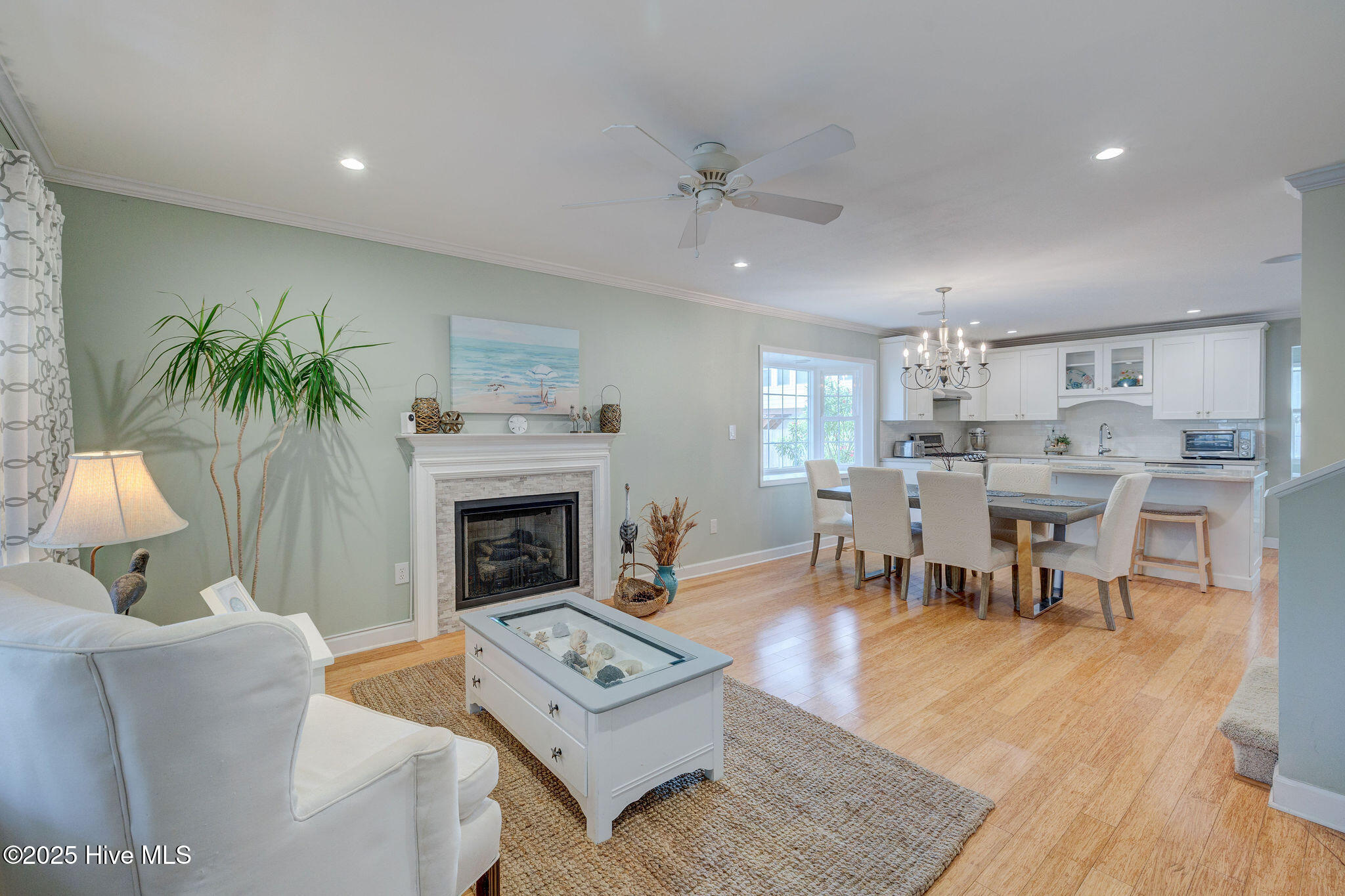 927 Riptide Lane Carolina Beach, NC 28428 - Photo 10 of 77 927RiptideLane-15