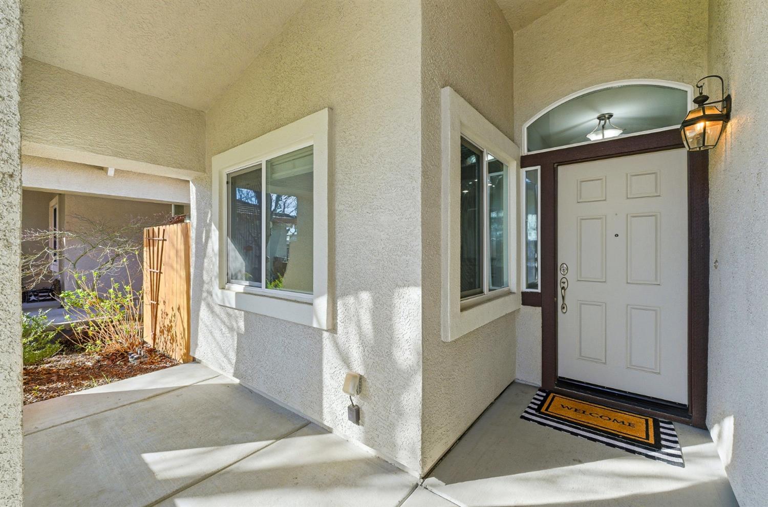 3368 Verdeca Way Rancho Cordova, CA 95670 - Photo 4 of 44