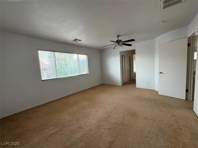 $2,375 | 9915 Ridge Hill Avenue, Las Vegas, NV 89147