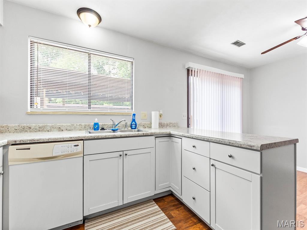 902 Mace's Grove Street O'Fallon, IL 62269 - Photo 9 of 25
