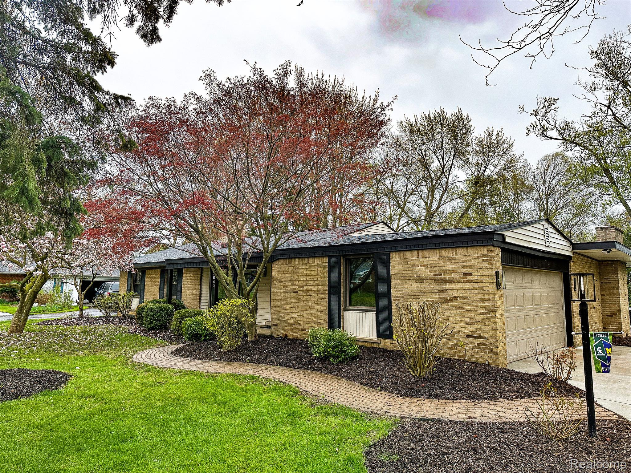 28043 Peppermill Road Farmington, MI 48331 - Photo 36 of 41 Gallery Image 36
