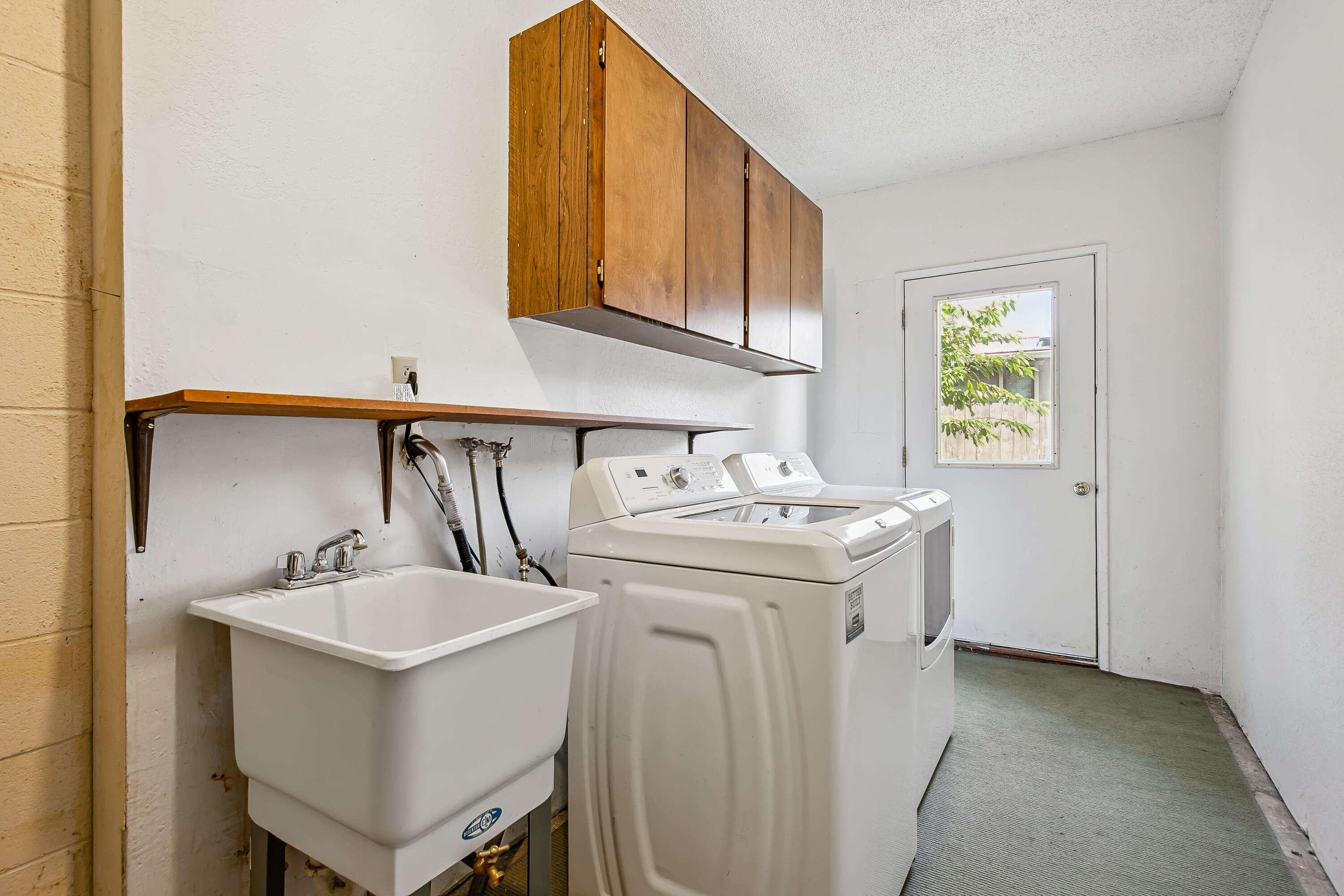 1015 Oneida Circle Ashland, OR 97520 - Photo 25 of 31 1015 Oneida Circle, Ashland, OR 97520