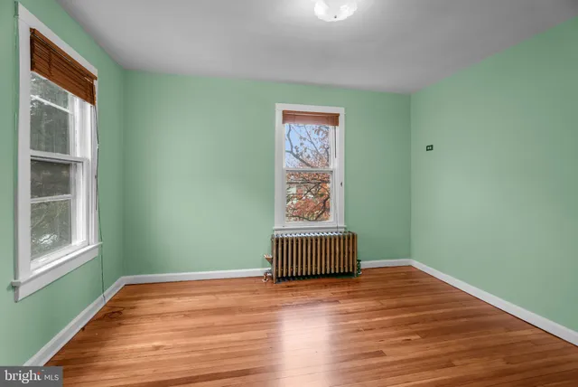 $3,500 | 4230 31st Street, Mount Rainier, MD 20712