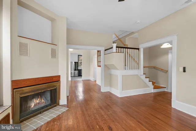 $3,500 | 4230 31st Street, Mount Rainier, MD 20712