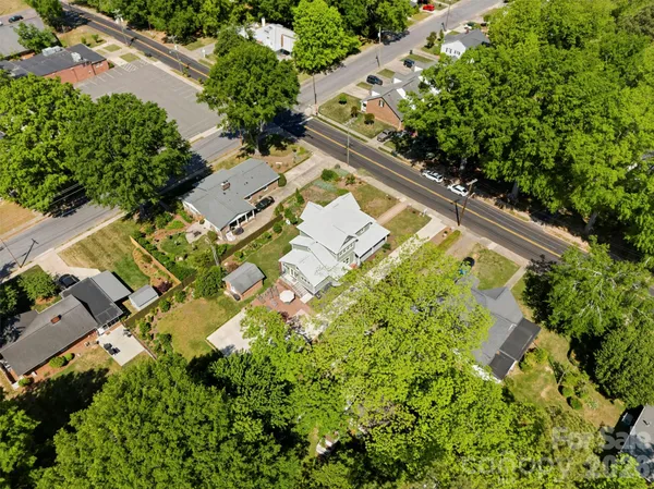 $549,900 | 207 West Academy Street, Cherryville, NC 28021