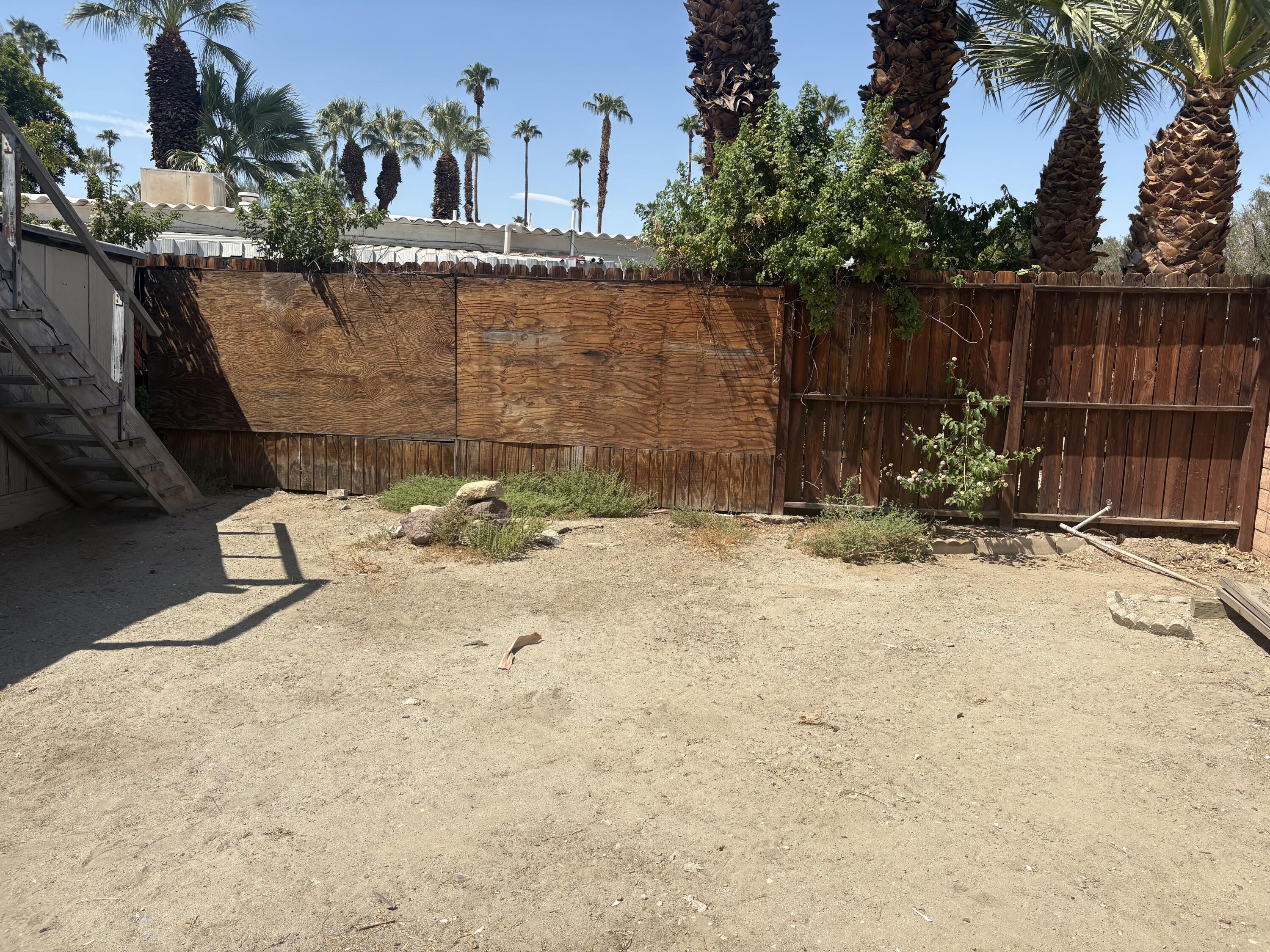 70260 Highway 111, Unit 148 Rancho Mirage, CA 92270 - Photo 13 of 36 a view of outdoor space with seating area