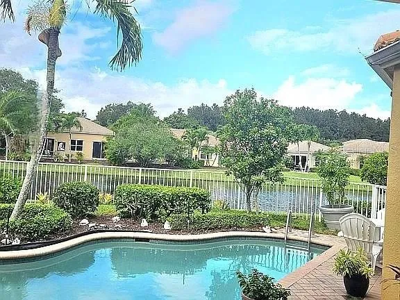 $749,900 | 9535 East Maiden Court, Vero Beach, FL 32963