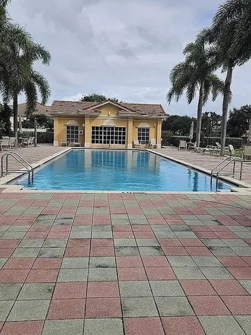 $749,900 | 9535 East Maiden Court, Vero Beach, FL 32963