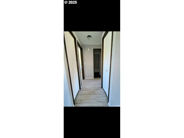 $649,000 | 587 West Berdine Street, Roseburg, OR 97471