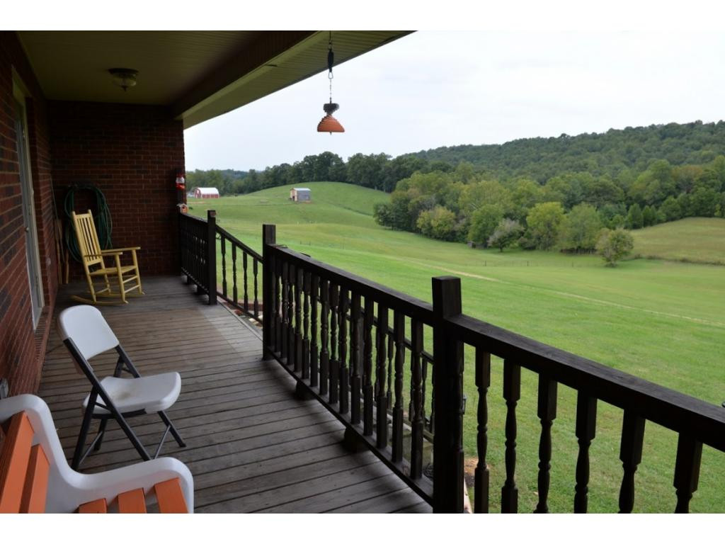 670 Dunlap Road Kingsport, TN 37663 - Photo 11 of 36 Peaceful Setting