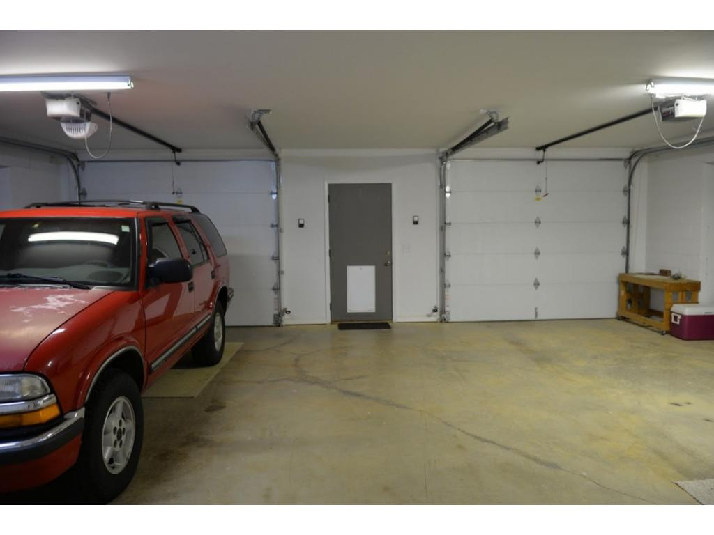 670 Dunlap Road Kingsport, TN 37663 - Photo 32 of 36 Oversized Garage